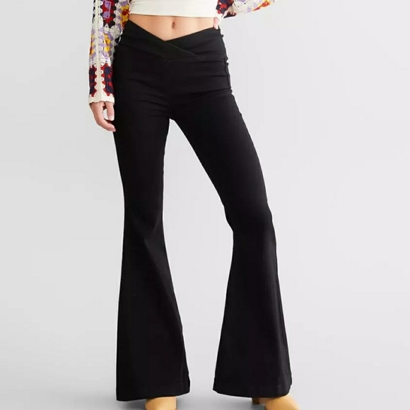 We The Free Pants - We The Free Women's 29 Venice Flare Stretch Pant Black Pull On Wide Pants